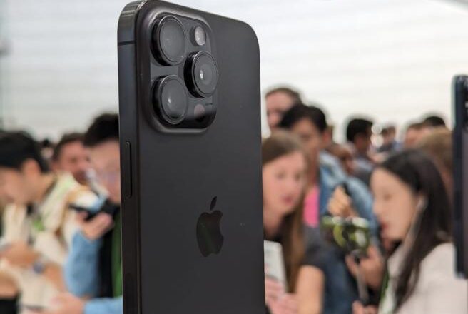 iPhone 15 Pro ‘surriscaldati’, Apple studia una soluzione